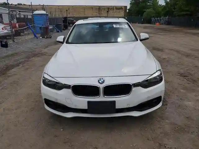 WBA8A3C36HK693046 2017 BMW 3 SERIES-4