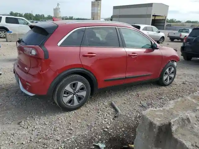 KNDCC3LC0H5068745 2017 KIA NIRO-2