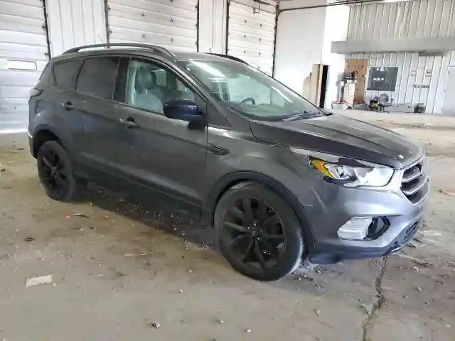 1FMCU0GD0JUC33179 2018 FORD ESCAPE-3