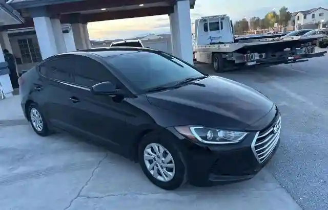 5NPD74LF9HH167394 2017 HYUNDAI ELANTRA-0