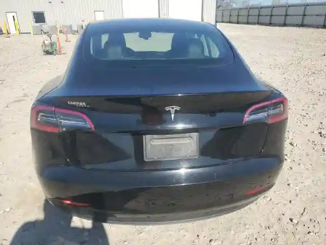 5YJ3E1EA8KF313291 2019 TESLA MODEL 3-5