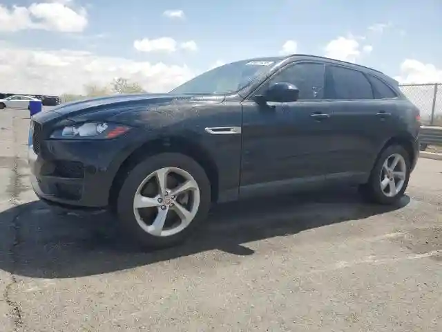 SADCJ2BVXHA090332 2017 JAGUAR F-PACE-0