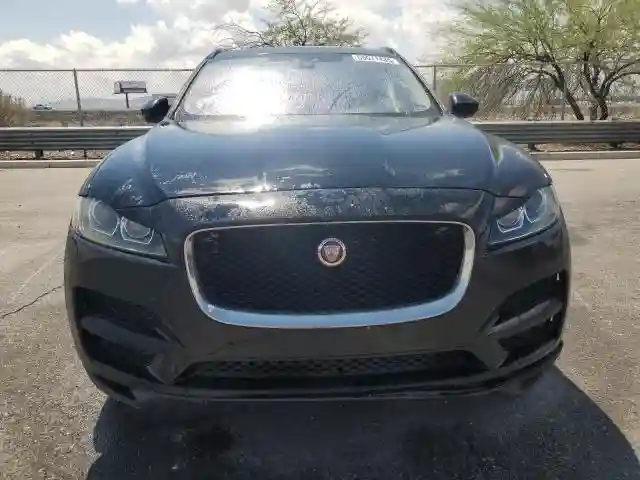 SADCJ2BVXHA090332 2017 JAGUAR F-PACE-4