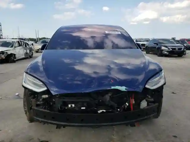 5YJXCBE27GF004120 2016 TESLA MODEL X-4