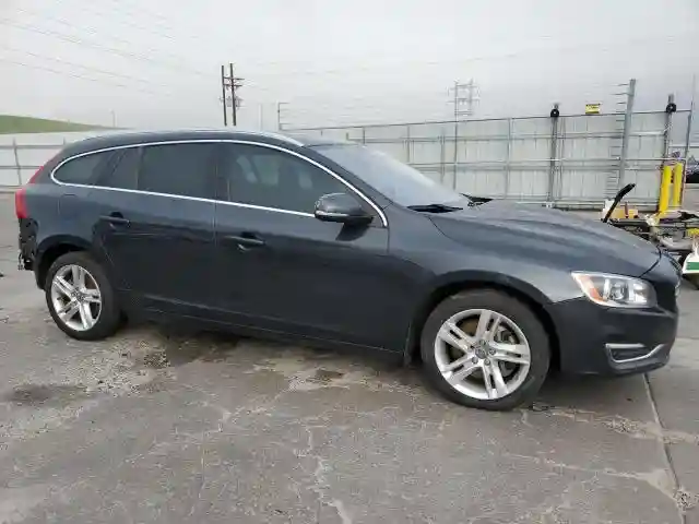 YV1612SB5F1186312 2015 VOLVO V60-3