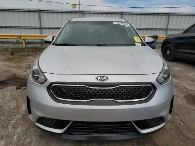 KNDCB3LC2H5048712 2017 KIA NIRO-4