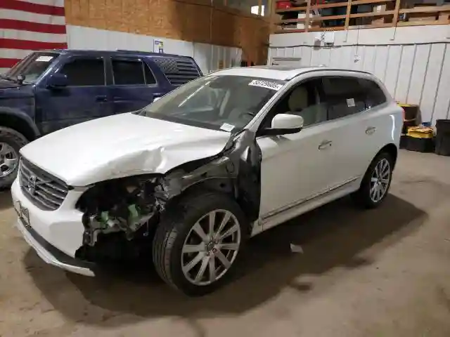 YV440MRU0H2192550 2017 VOLVO XC60-0