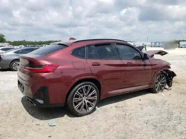 5UX33DT05N9M07482 2022 BMW X4-2