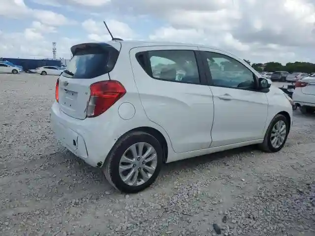 KL8CD6SA4GC590831 2016 CHEVROLET SPARK-2