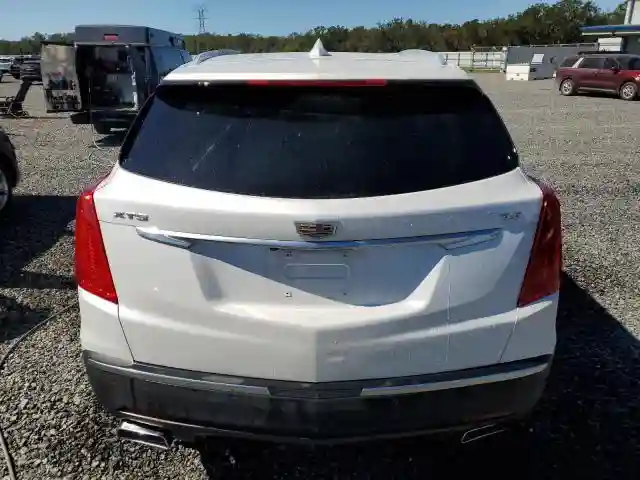 1GYKNCRS6KZ271427 2019 CADILLAC XT5-5