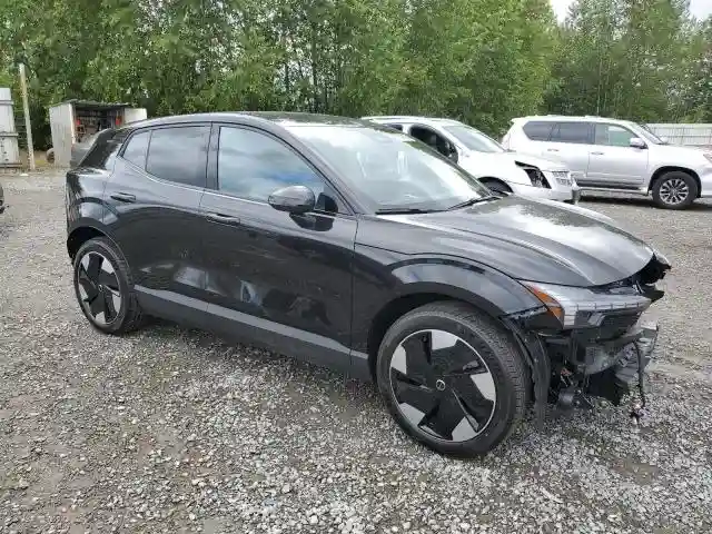 YV4EK3ZL0SS148023 2025 VOLVO EX30 ULTRA-3