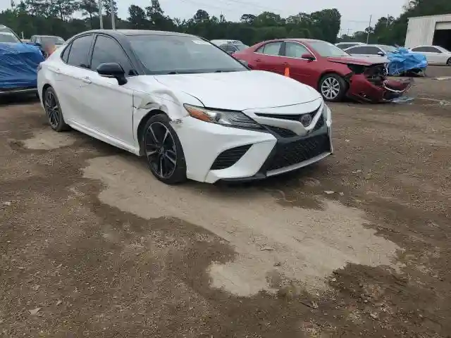 4T1BZ1HK5JU021202 2018 TOYOTA CAMRY-3