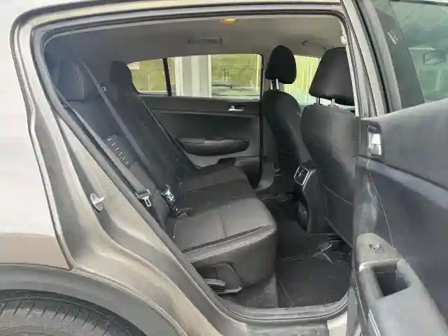 KNDPM3AC9J7336011 2018 KIA SPORTAGE-5