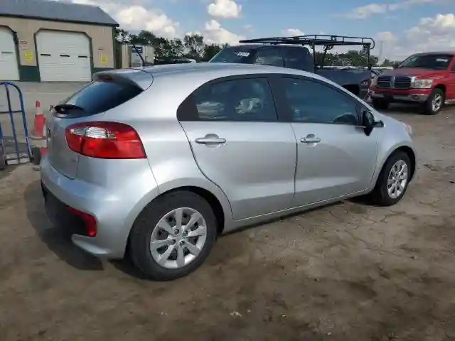 KNADM5A36G6633439 2016 KIA RIO-2