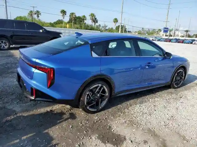 3KPFW4DE8SE057854 2025 KIA K4 GT LINE-2