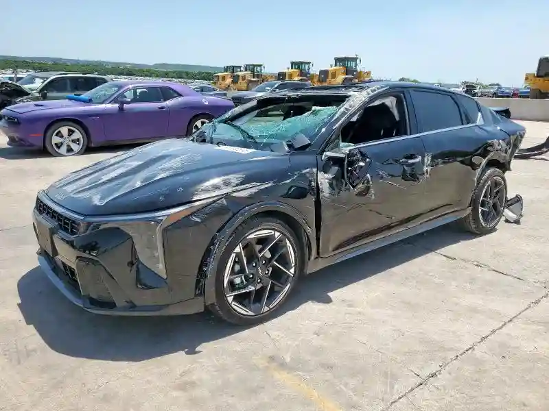 3KPFW4DE8SE081863 2025 KIA K4 GT LINE-0