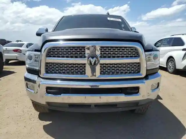 3C6UR5FL0JG213976 2018 RAM 2500-4