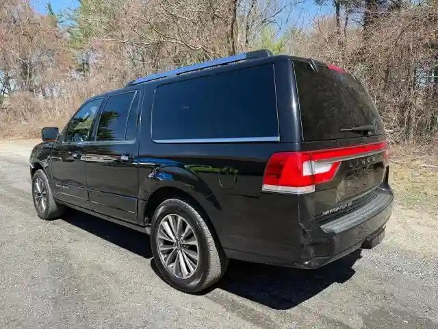 5LMJJ3JT3HEL09741 2017 LINCOLN NAVIGATOR-2