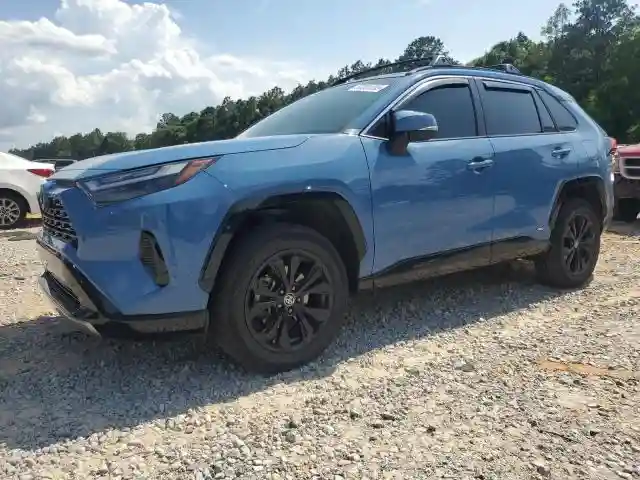 JTM16RFV6ND048869 2022 TOYOTA RAV4-0