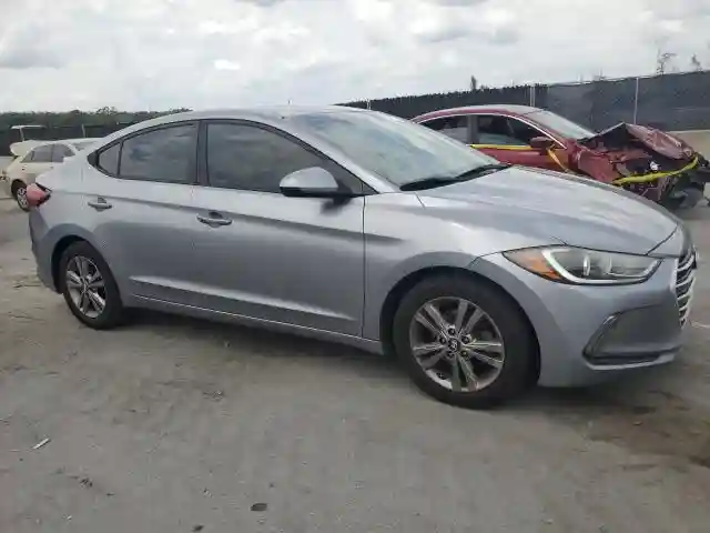 5NPD84LF7HH032007 2017 HYUNDAI ELANTRA-3