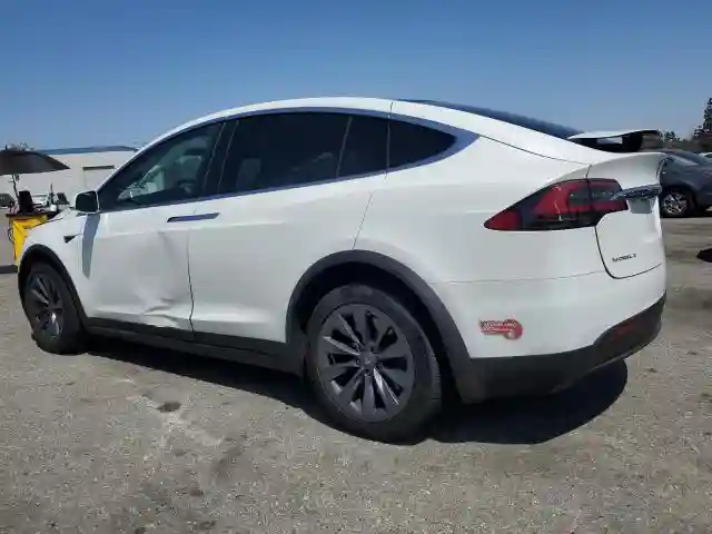 5YJXCAE22HF060834 2017 TESLA MODEL X-1
