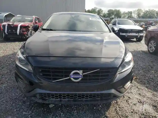 YV126MFLXH2432069 2017 VOLVO S60-4