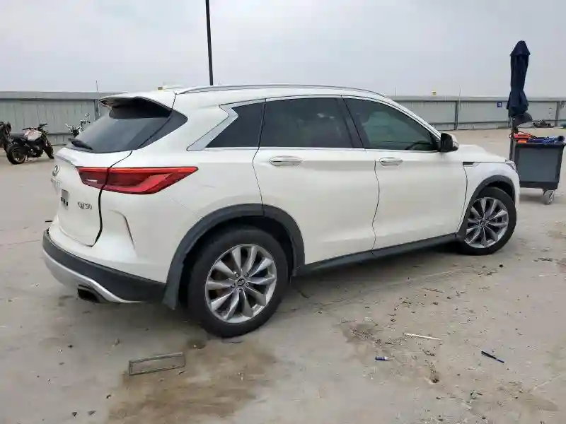 3PCAJ5M11KF144808 2019 INFINITI QX50-2