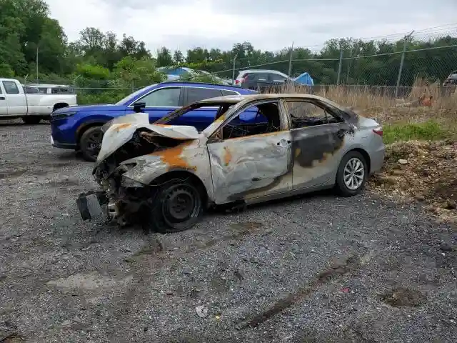 4T4BF1FKXGR572350 2016 TOYOTA CAMRY-0
