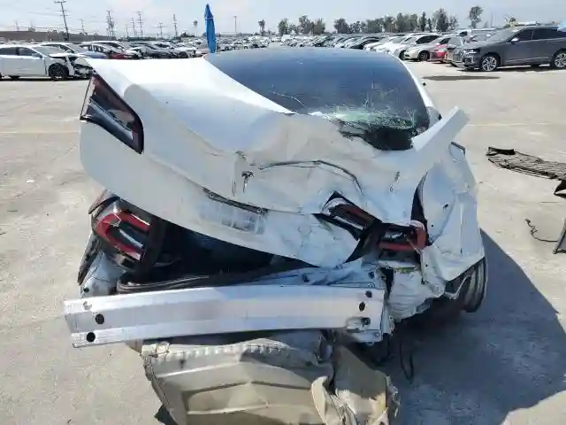5YJ3E1EA2LF635023 2020 TESLA MODEL 3-5