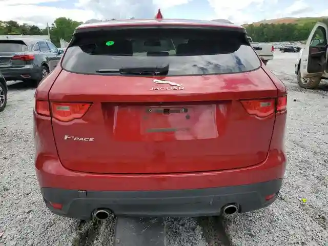 SADCJ2EV7JA250815 2018 JAGUAR F-PACE-5