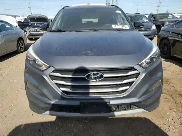 KM8J3CA29HU480147 2017 HYUNDAI TUCSON-4