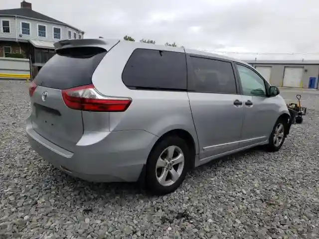 5TDZZ3DC6LS028115 2020 TOYOTA SIENNA-2
