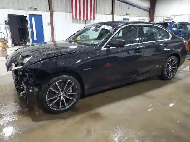 3MW5R7J06N8C42045 2022 BMW 3 SERIES-0