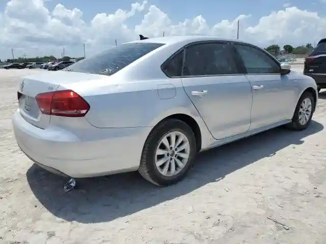 1VWAT7A37FC005505 2015 VOLKSWAGEN PASSAT-2