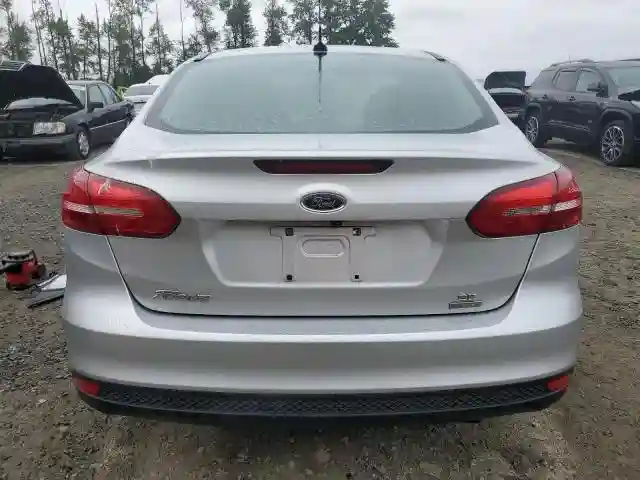 1FADP3FE5JL211962 2018 FORD FOCUS-5