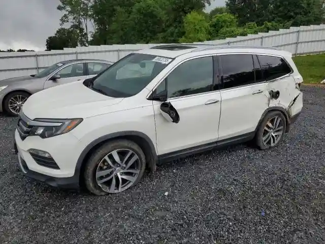 5FNYF5H91HB032616 2017 HONDA PILOT-0
