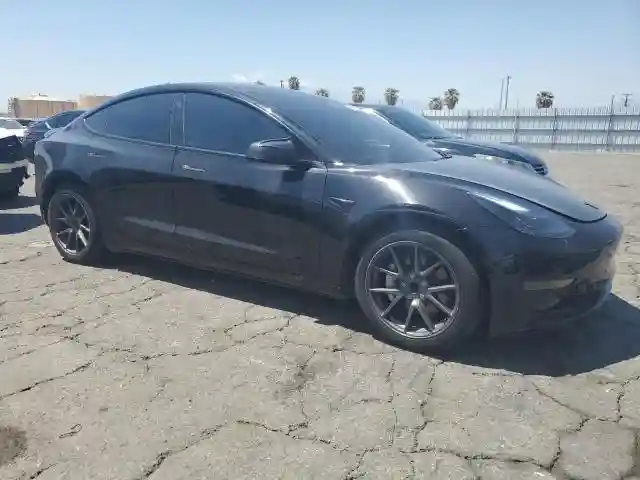 5YJ3E1EA1PF711126 2023 TESLA MODEL 3-3