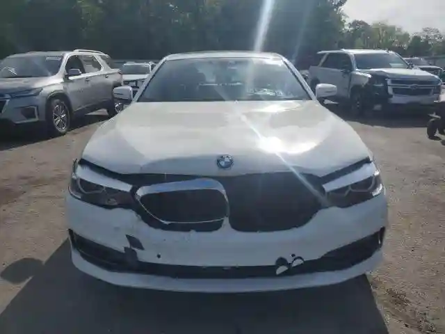 WBAJA7C50KWW31412 2019 BMW 5 SERIES-4