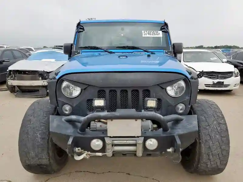 1C4BJWDG1FL726599 2015 JEEP WRANGLER-4