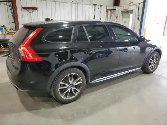 YV4612HK9G1003635 2016 VOLVO V60-2