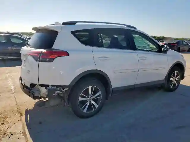 2T3RFREV8JW806390 2018 TOYOTA RAV4-2