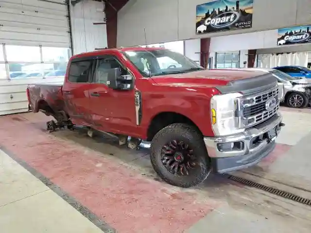 1FT7W2BA4REE20696 2024 FORD F250-3