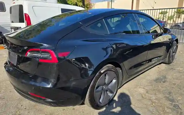 5YJ3E1EA1MF871146 2021 TESLA MODEL 3-3
