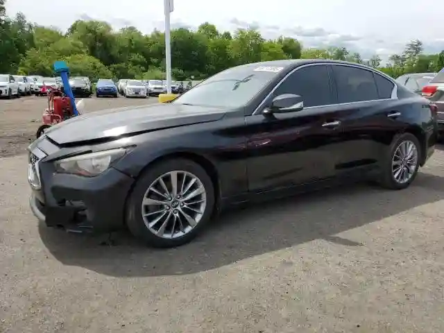 JN1EV7AR5JM437339 2018 INFINITI Q50-0