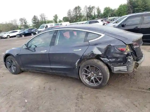 5YJ3E1EB3JF086972 2018 TESLA MODEL 3-1
