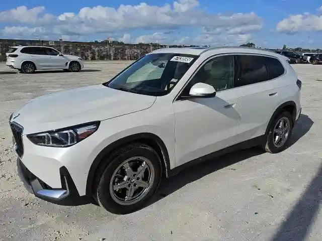 WBX73EF02P5X84109 2023 BMW X1-0