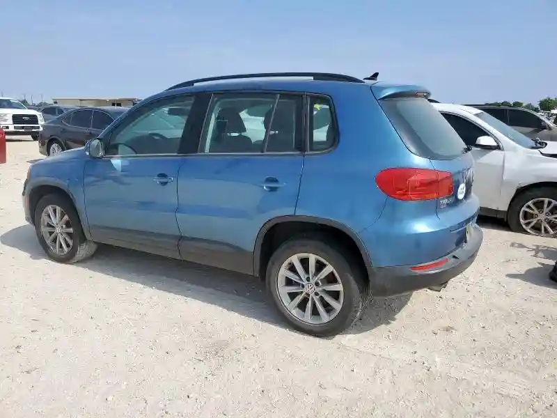 WVGAV7AX9JK002437 2018 VOLKSWAGEN TIGUAN LIM-1