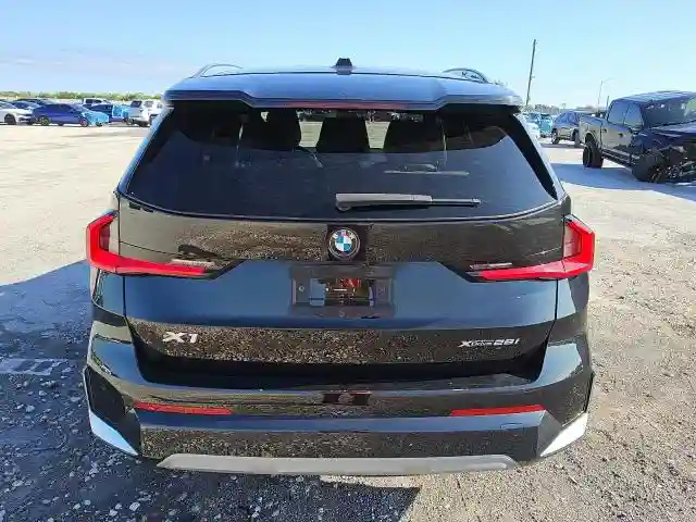 WBX73EF08R5Y90826 2024 BMW X1-5