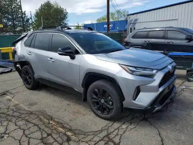 JTME6RFV6RD557027 2024 TOYOTA RAV4-3