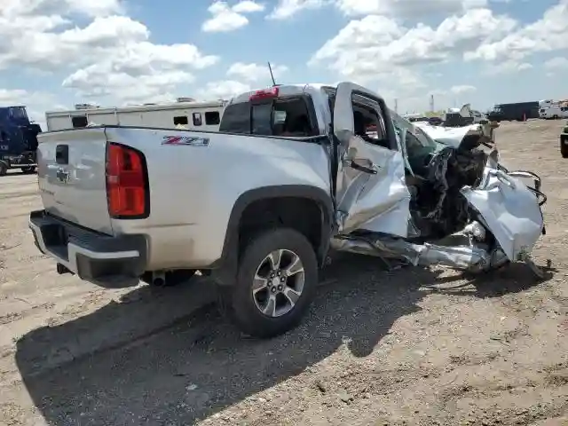 1GCGTDEN9H1207591 2017 CHEVROLET COLORADO-2
